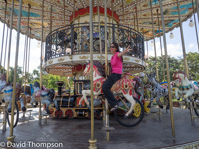 %_tempFileName2014-08-31_03_Eiffel_Tower_Area-8311847%
