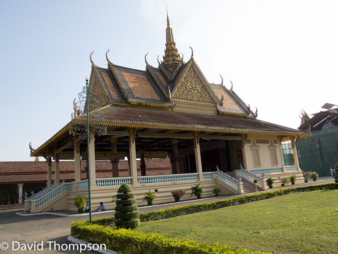 %_tempFileName2014-01-20_02_Phnom_Penh_Royal_Palace-4%