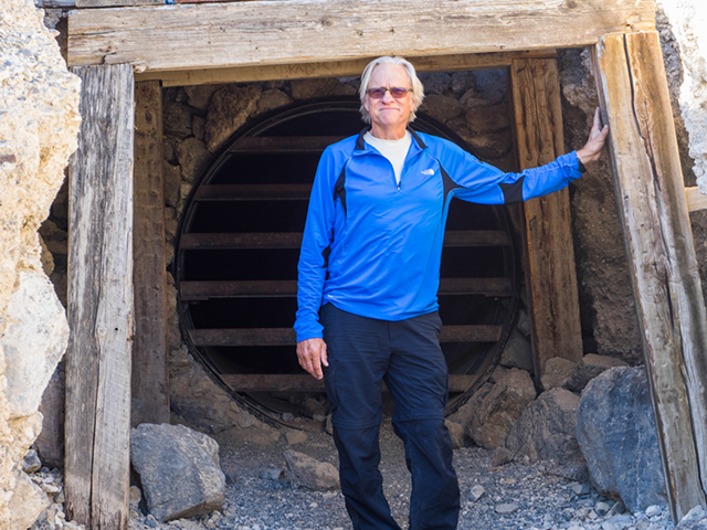 %_tempFileName2015-01-08_01_Titus_Canyon-1080187%