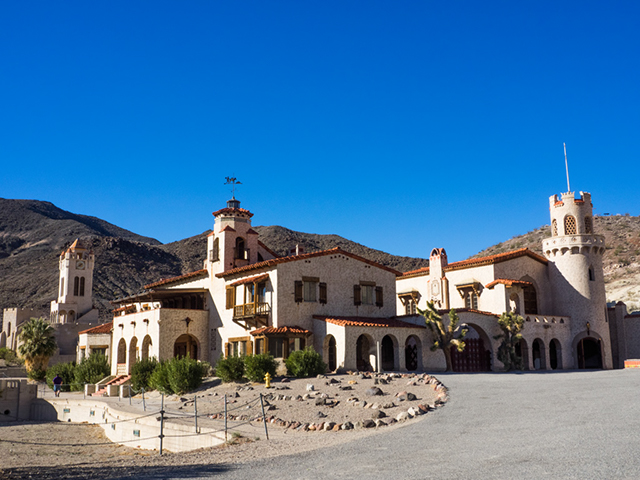 %_tempFileName2015-01-08_03_Scottys_Castle-1080203%