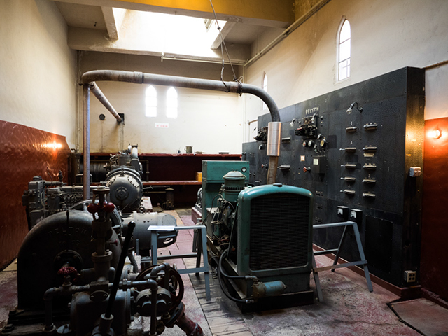 %_tempFileName2015-01-08_03_Scottys_Castle-1080210%