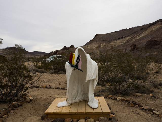 %_tempFileName2015-01-11_01_Rhyolite_Outdoor_Museum-1110316%