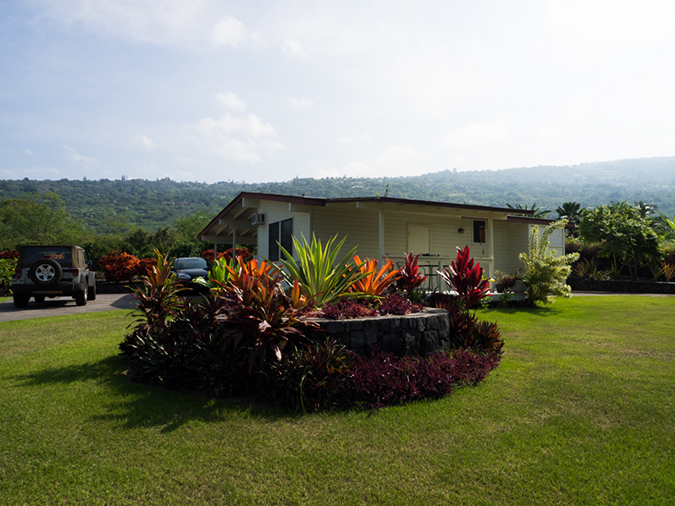 %_tempFileName2015-05-17_01_Luana_Inn_Kona-5181780%