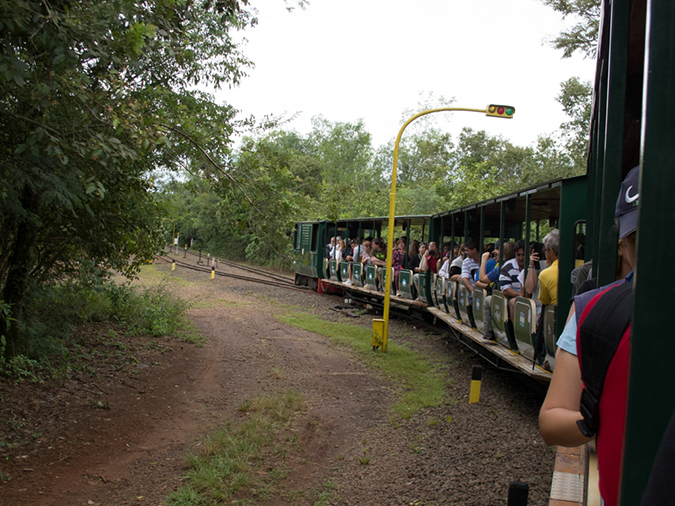 %_tempFileName2014-04-10_01_Iguazu_Falls-11%