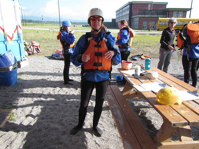 %_tempFileName2013-07-23_Bow_River_Rafting_Horseshoe_Canyon-4%