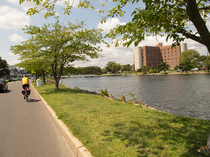 %_tempFileName2012-08-18_Toms_River_to_Long_Branch_Train_Station-29%