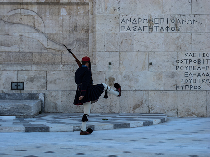 %_tempFileName2013-10-21_02_Greece_Athens_Parliament_Building-10%