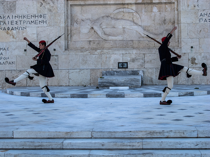 %_tempFileName2013-10-21_02_Greece_Athens_Parliament_Building-23%