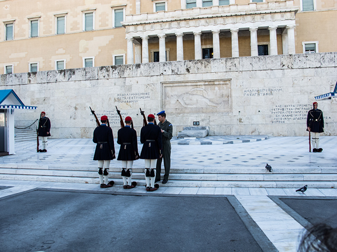 %_tempFileName2013-10-21_02_Greece_Athens_Parliament_Building-5%