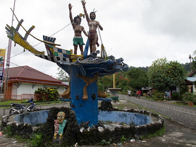 %_tempFileName2013_02-20-Manokwari_Walk_About-27%