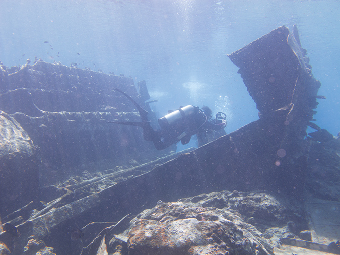 %_tempFileName20120506-2-Malyan%20Wreck%20(6)%