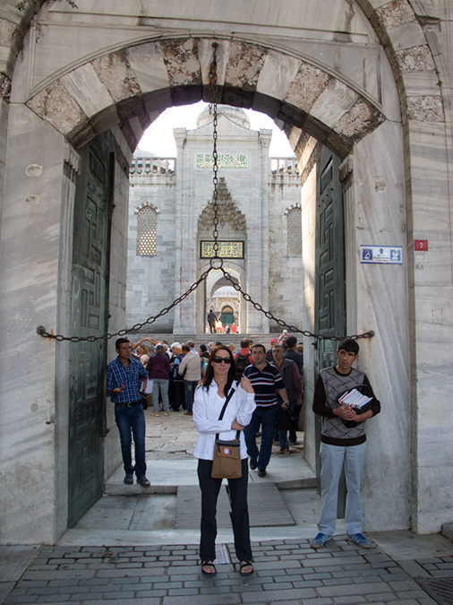 %_tempFileName2013-09-25_3_Istanbul_Blue_Mosque-1%