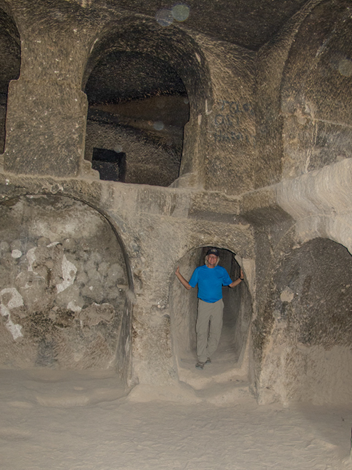 %_tempFileName2013-09-28_3_Selime_Village_Monasteries-12%