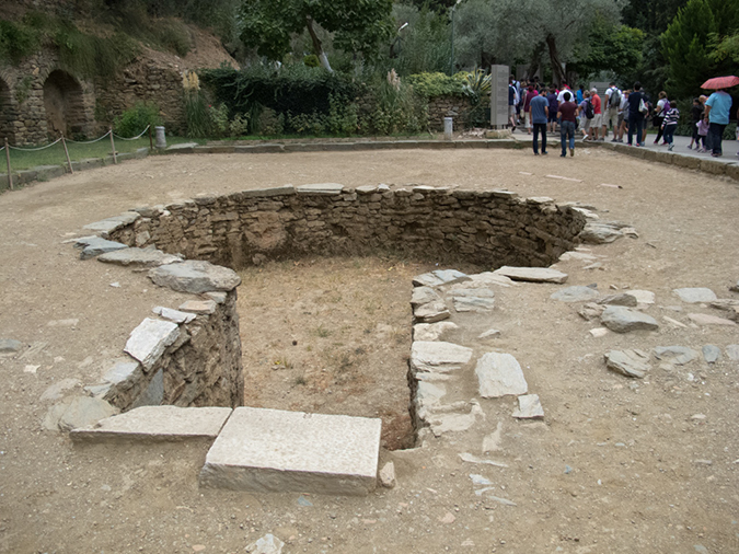 %_tempFileName2013-10-01_1_Virgin_Mary_House-1%