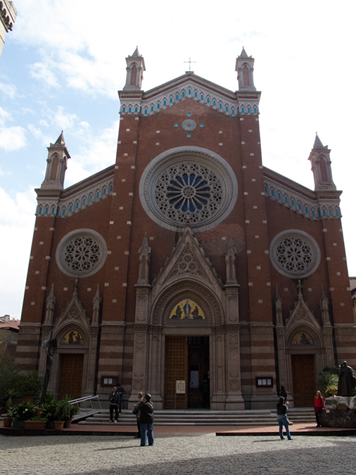 %_tempFileName2013-10-04_2_Istanbul_Beyoglu_Area-5%