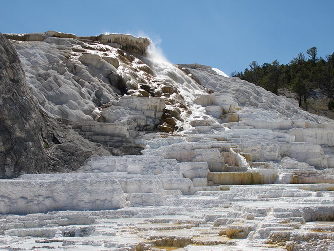 %_tempFileName2013-08-07_5_Mammoth_Hot_Springs_Yellowstone_NP-12%